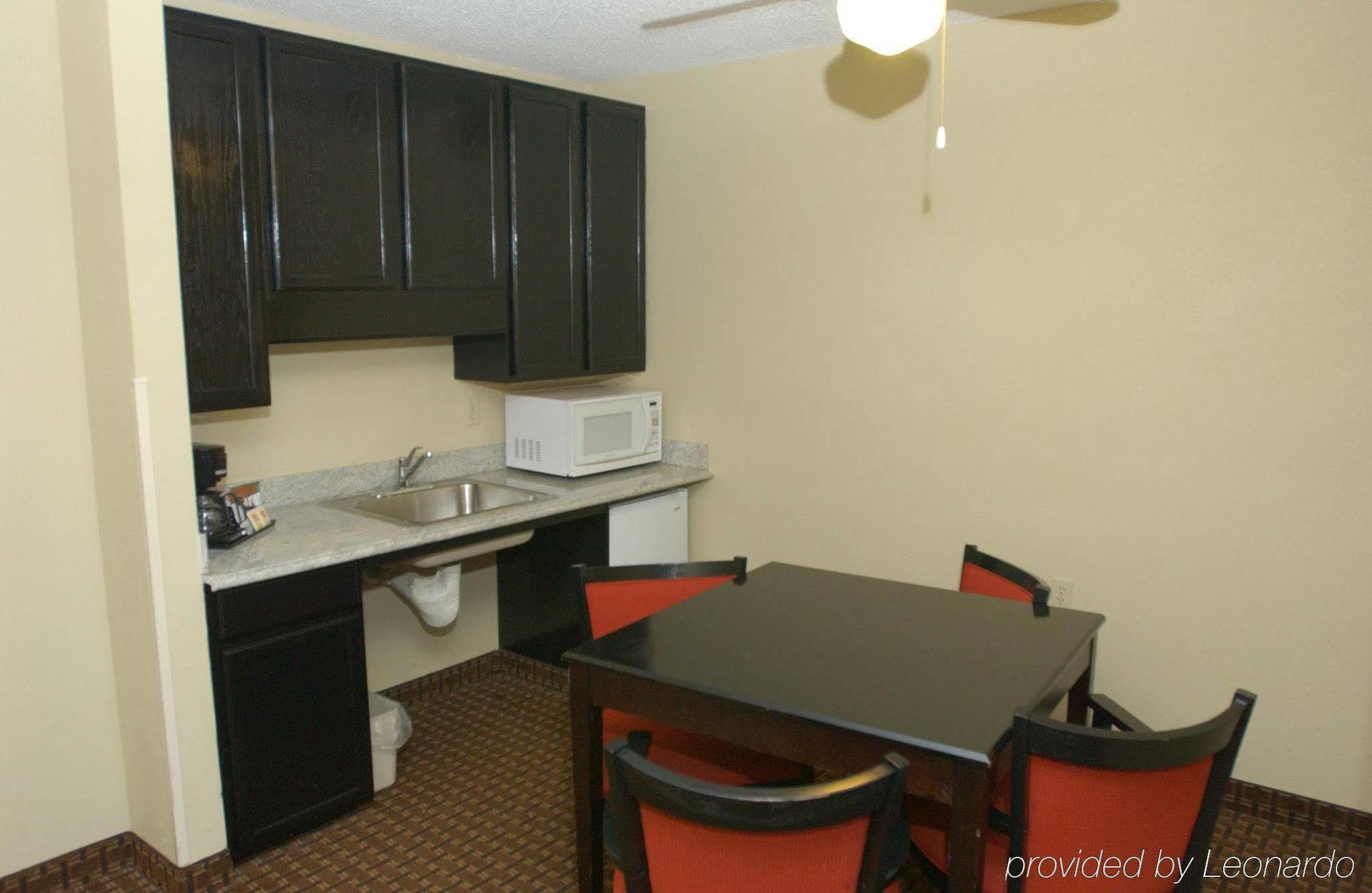 Holiday Inn Hotel & Suites Owatonna 外观 照片