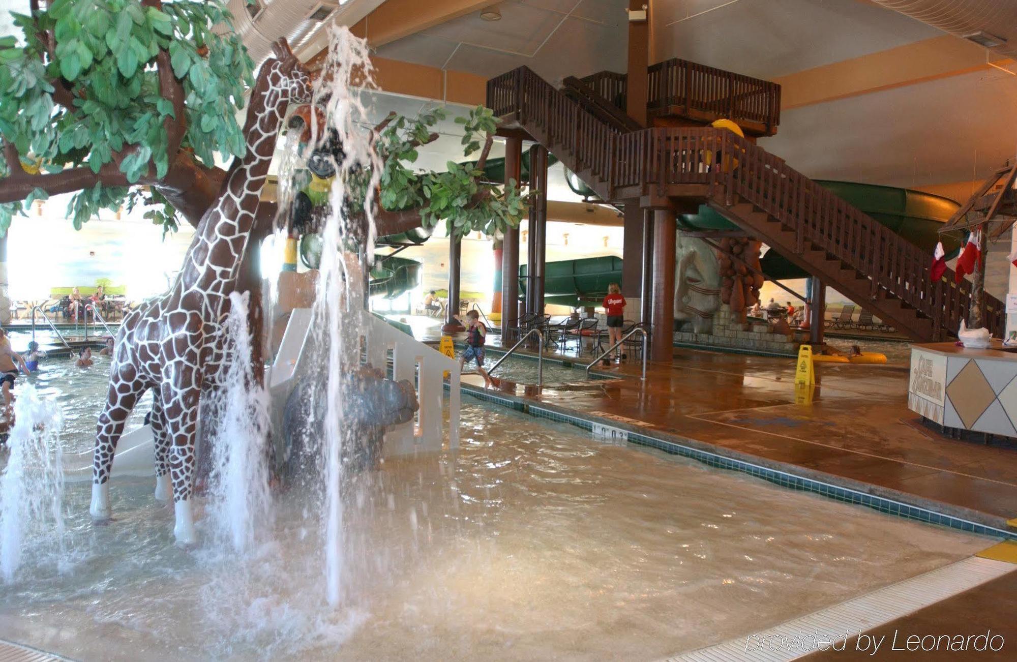 Holiday Inn Hotel & Suites Owatonna 外观 照片